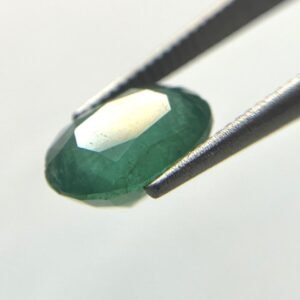 natural emerald Oval 2.35 ct