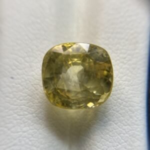 Natural Yellow Sapphire 6.25 carat Rectangular cushion cut mixed
